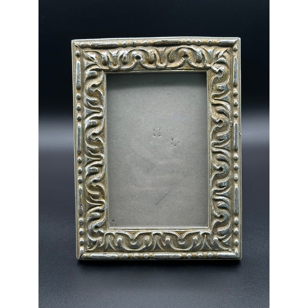 Vintage Silver Tone Ornate Resin Picture Frame 7.5x5.5 Baroque Scroll Tabletop
